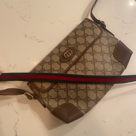 Gucci Purse💎💎 - Picture 8 of 17